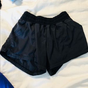 Lulu lemon shorts!